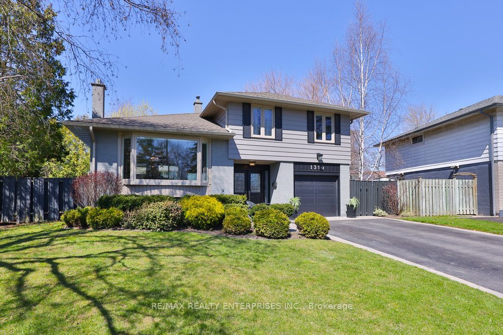 1390 Ludbrook Court, Mississauga, ON L5J 3P4