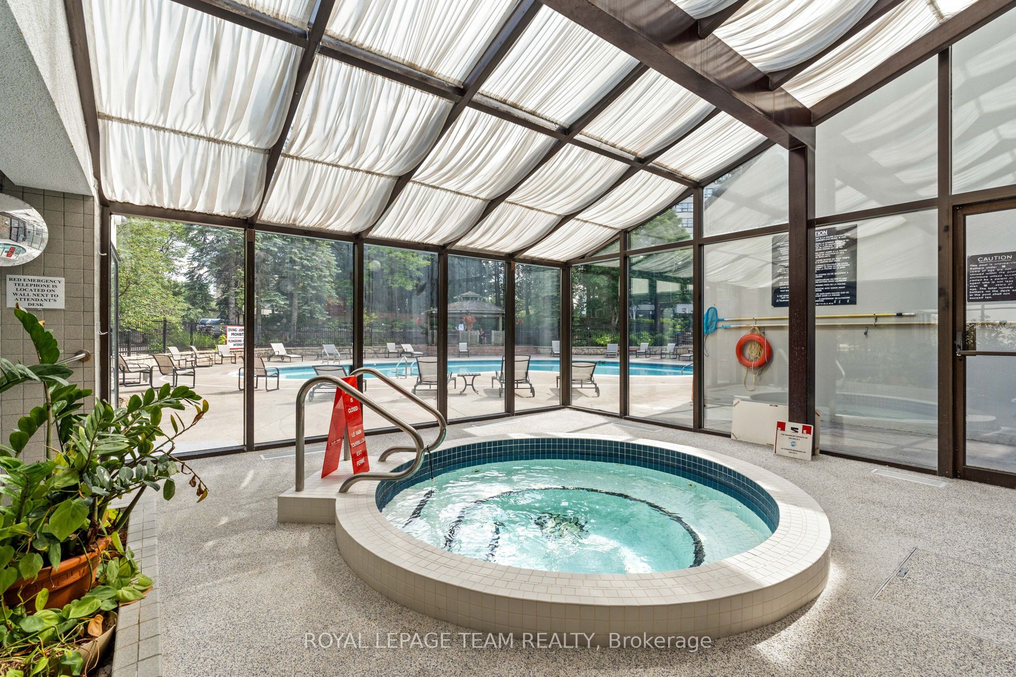 1480 Riverside Drive, #407