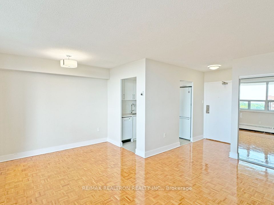 1500 Bathurst Street