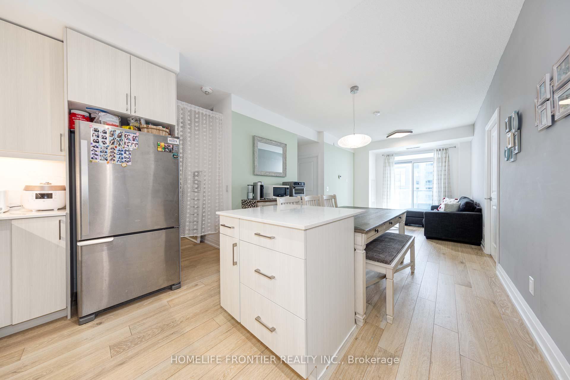 3 Bedrooms Condo at 591 Sheppard,  Toronto For sale