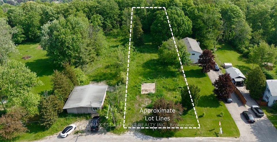 59 Ridge Road, Grimsby, ON L3M 4E7