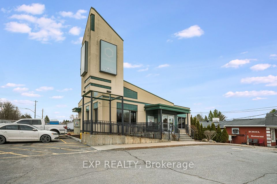 523 Limoges Road, TheNation, ON K0A 2M0