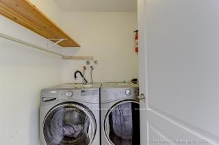2 Bedrooms Condo at 175 Bamburgh, Toronto For sale
