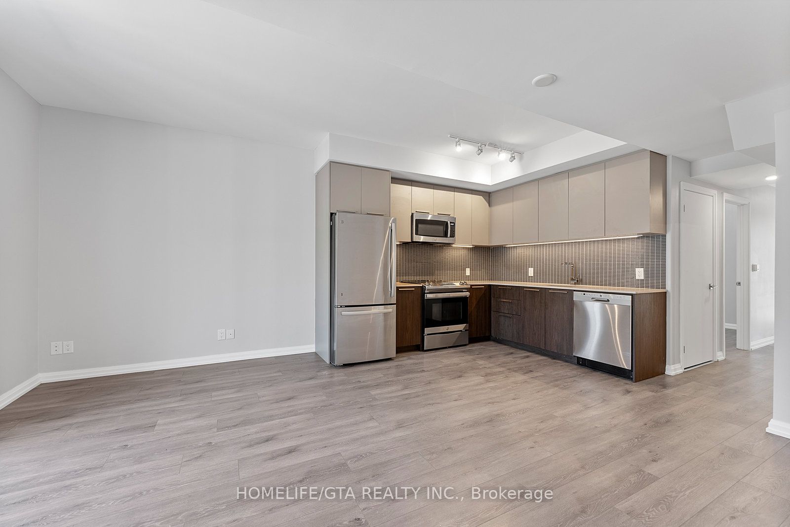 15 Brin Drive, #26