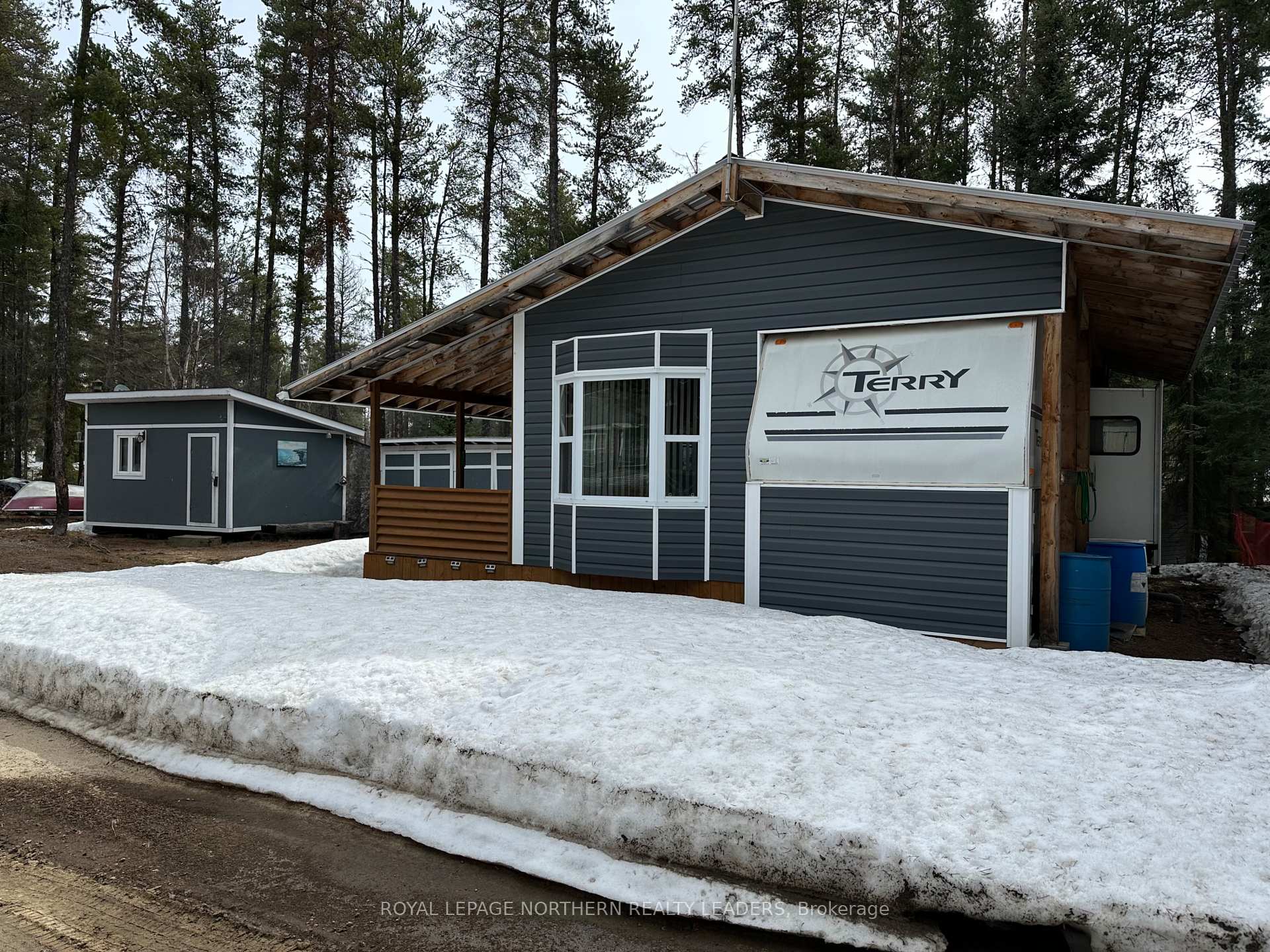626/628 Mattagami Lake, Timmins, ON P0M 1W0