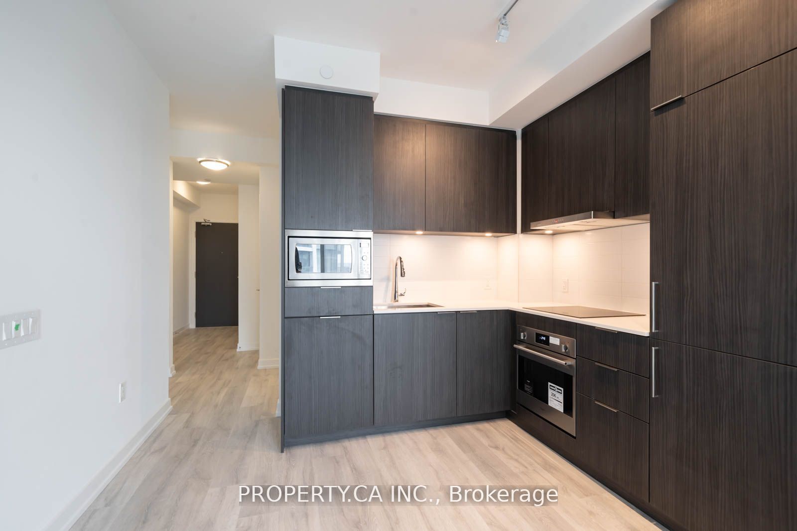 8 Olympic Garden Drive, #1601