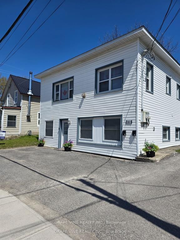 261 Elgin