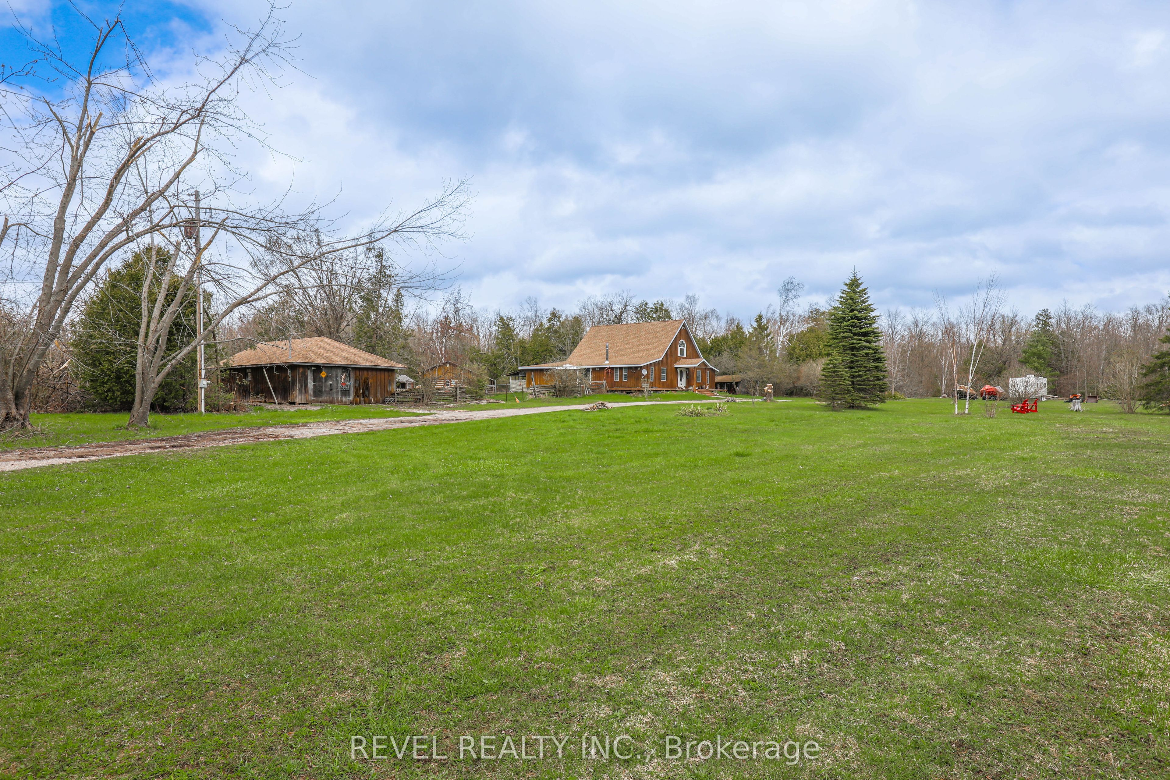 152 Pleasant Pt Road, Kawartha Lakes, ON K0M 1L0