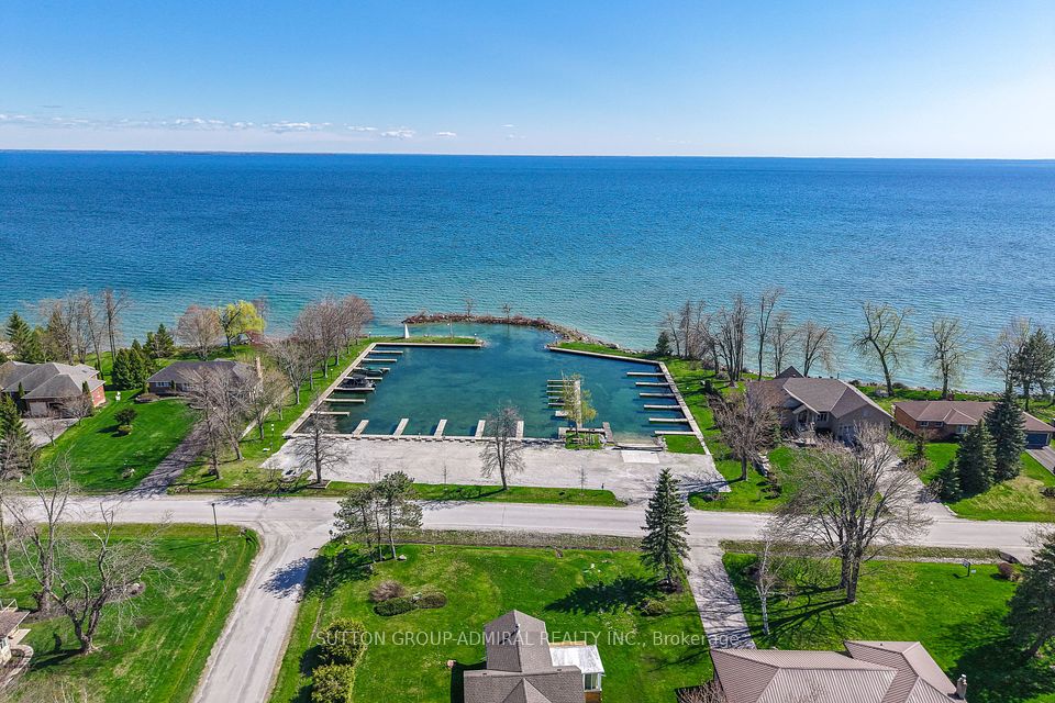 114 Bayshore