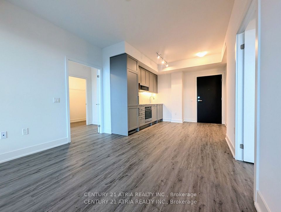 250 Lawrence