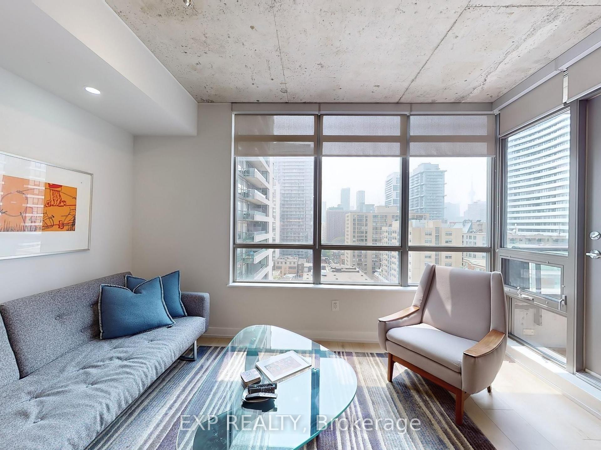 2 Bedrooms Condo at 285 Mutual, Toronto For sale