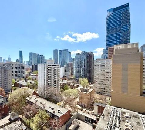 1 Bedroom Condo at 101 Charles, Toronto For sale