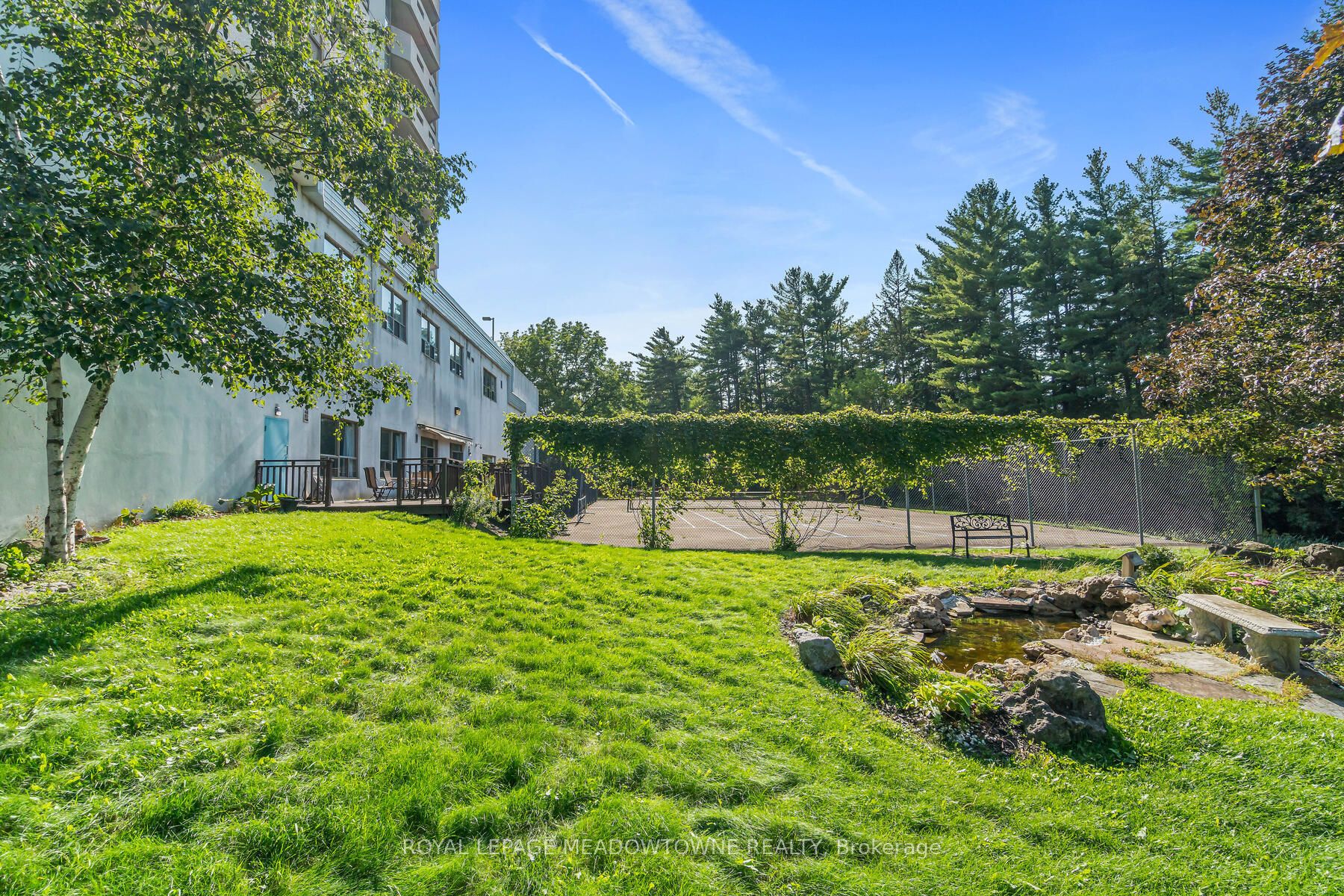20 McFarlane Drive, #602