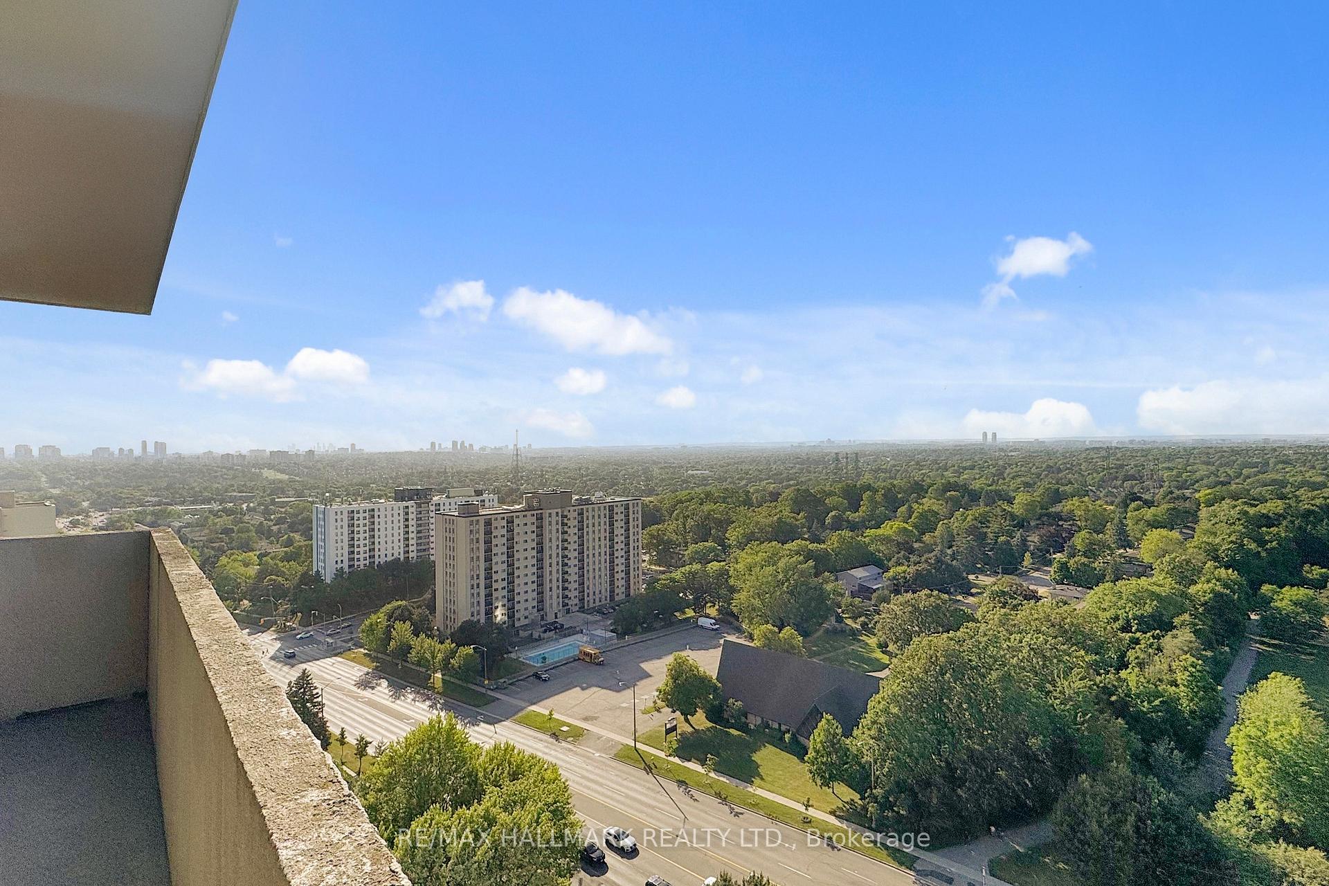 2 Bedrooms Condo at 3300 Don Mills Rd, Toronto For sale