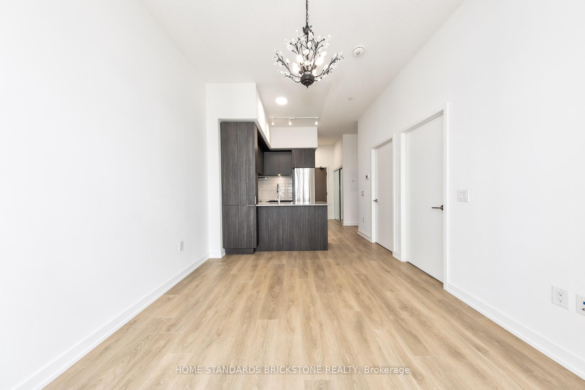 2 Bedrooms Condo at 34 Tubman, Toronto For sale