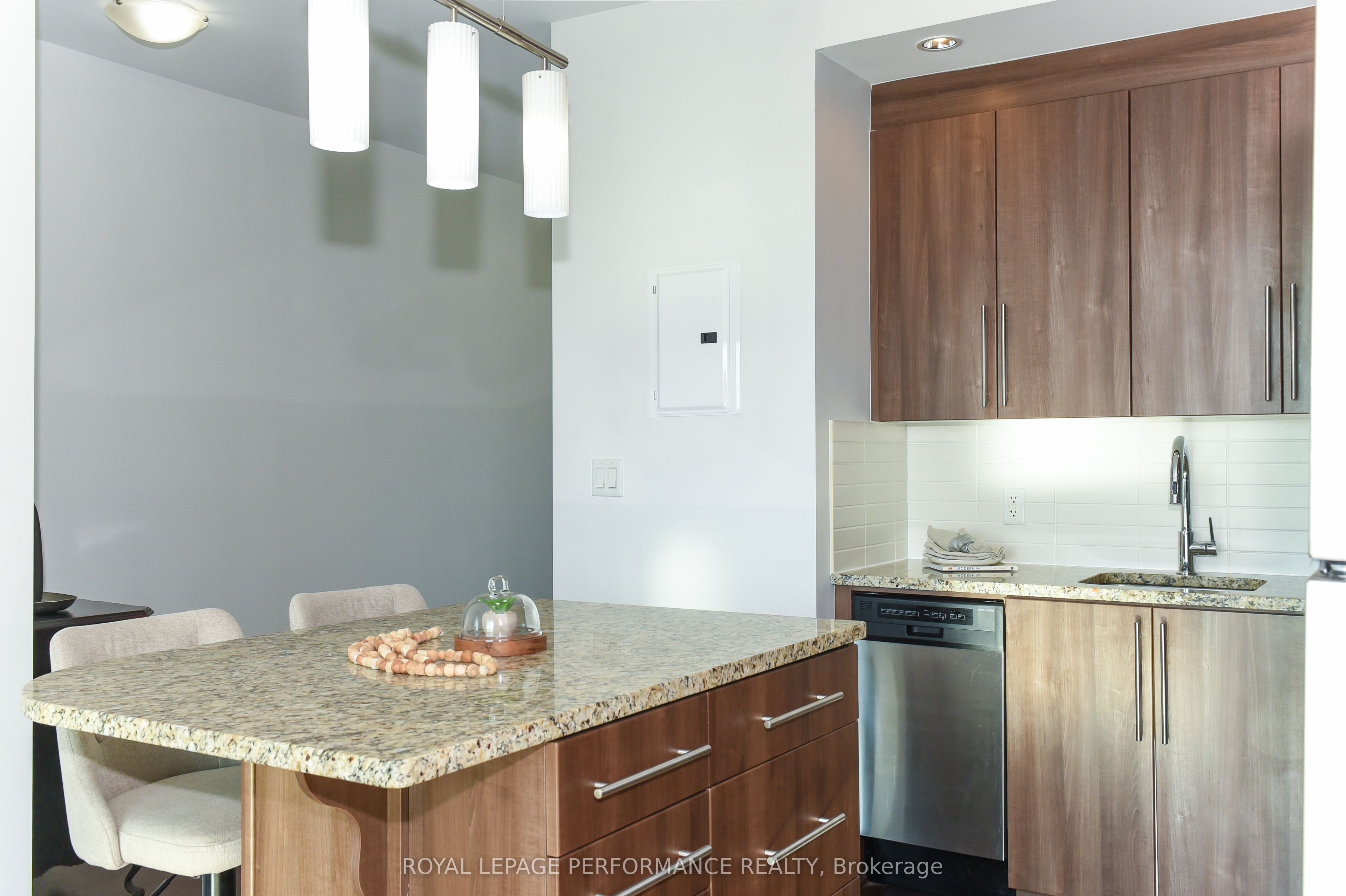 238 BESSERER Street, #1104
