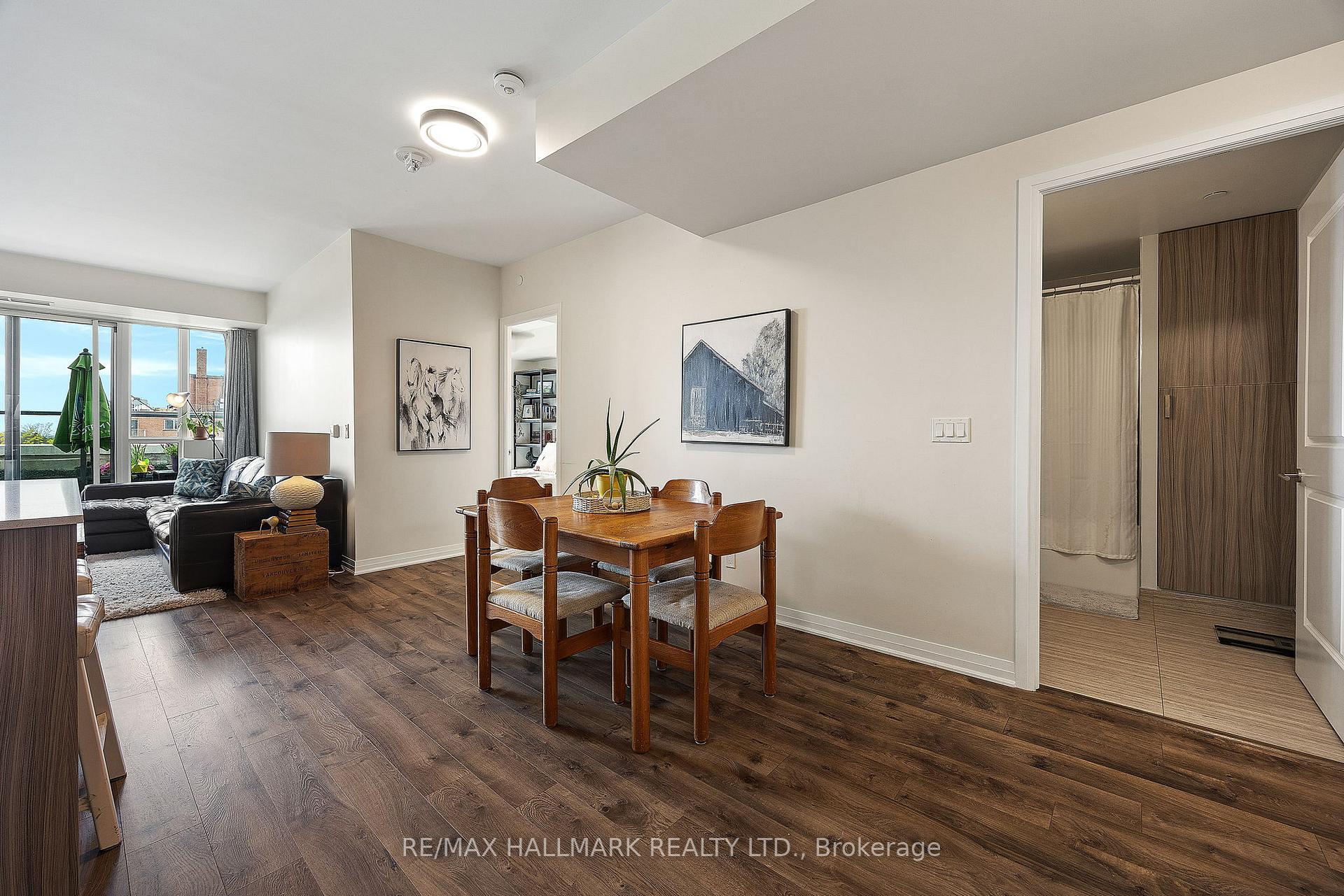 3 Bedrooms Condo at 1630 Queen, Toronto For sale