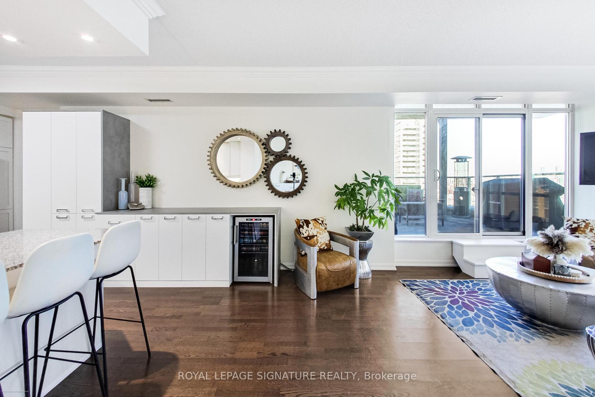 3 Bedrooms Condo at 75 East Liberty, Toronto For sale