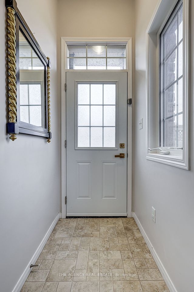 #82 - 3200 Singleton Avenue, London, ON N6L 0C7