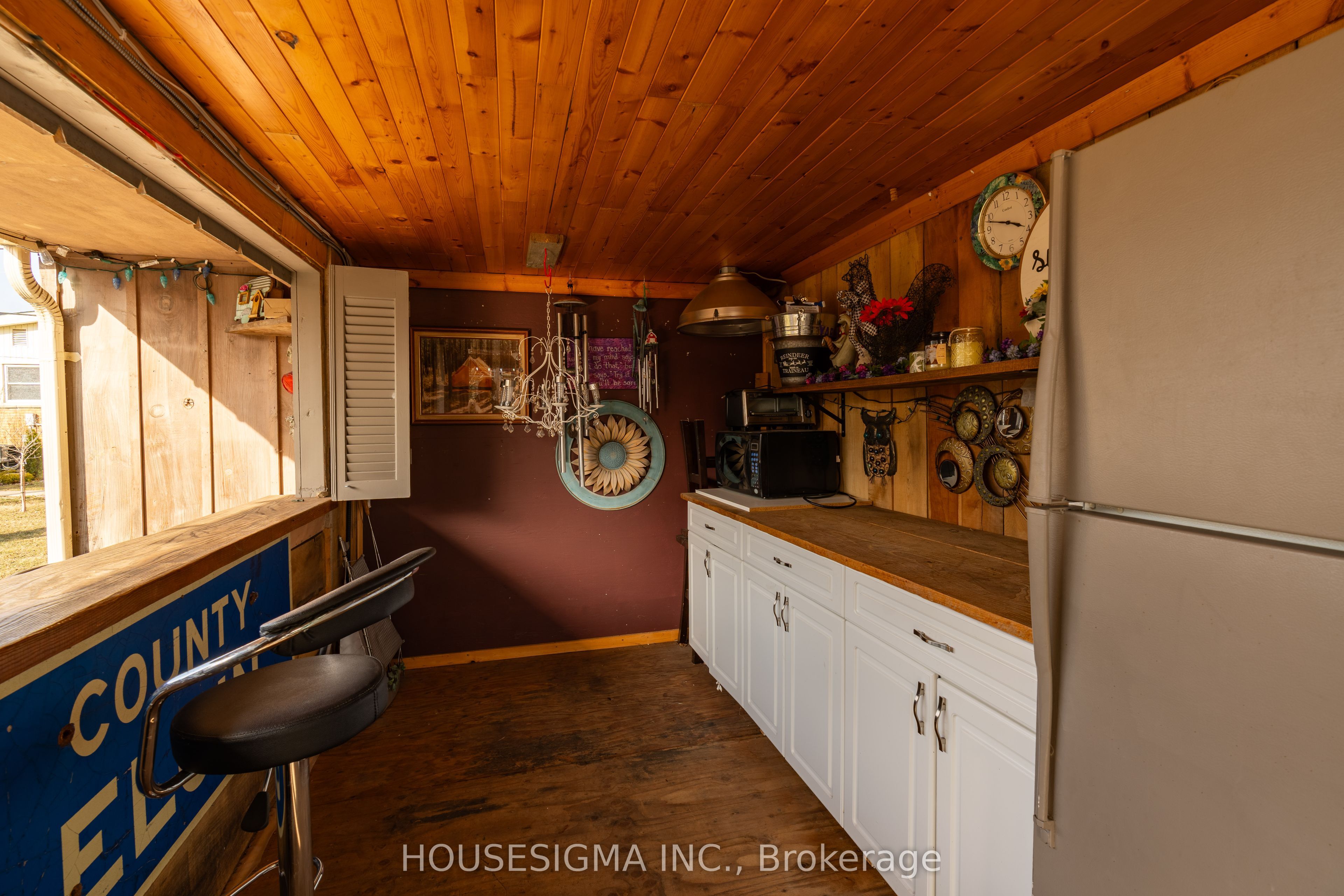 19 Dalewood Drive, St. Thomas St. Thomas