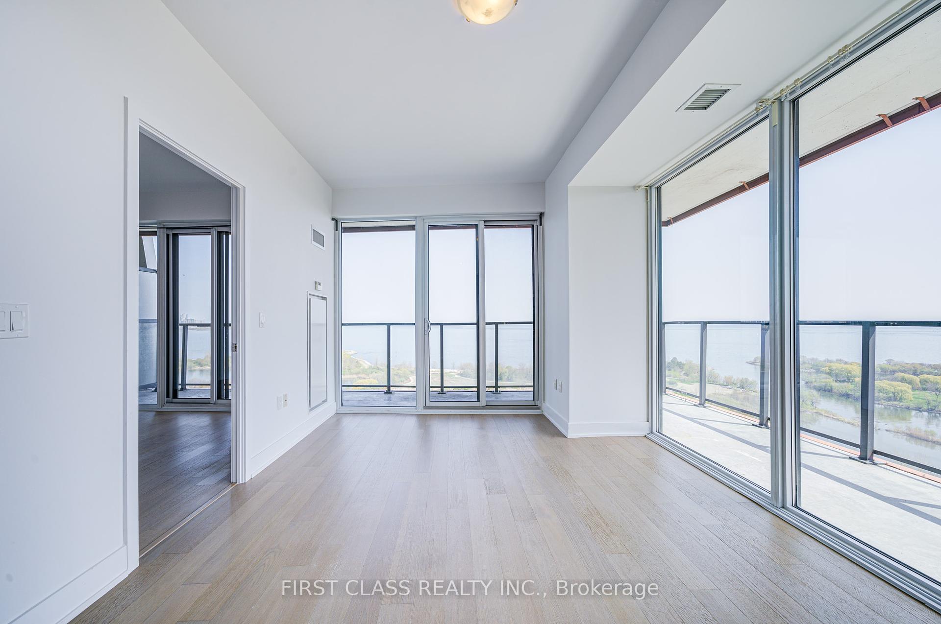 2 Bedrooms Condo at 20 Shore Breeze, Toronto For sale