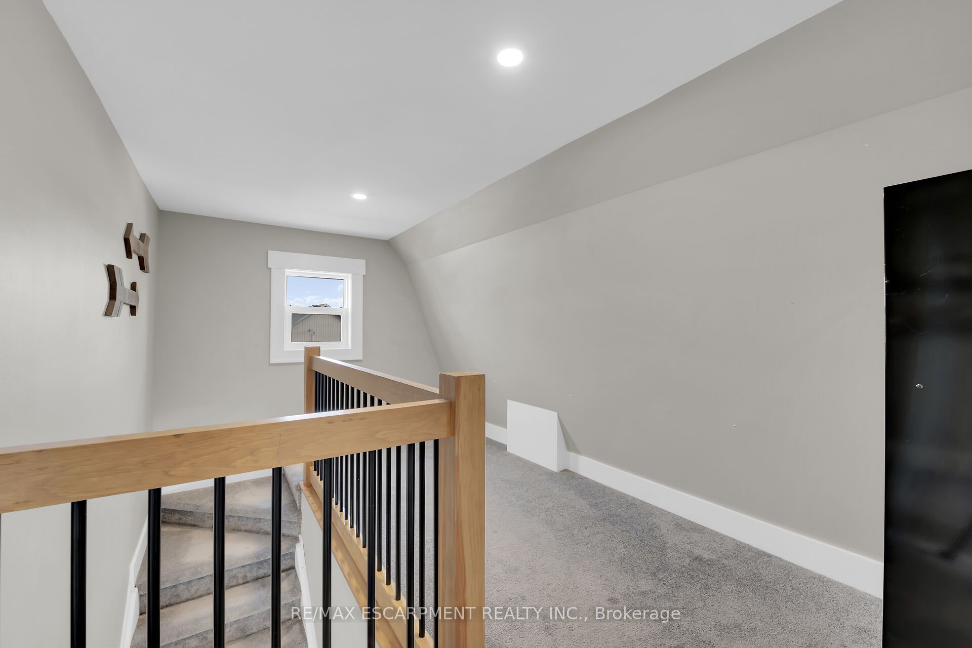 5324 Canborough Road