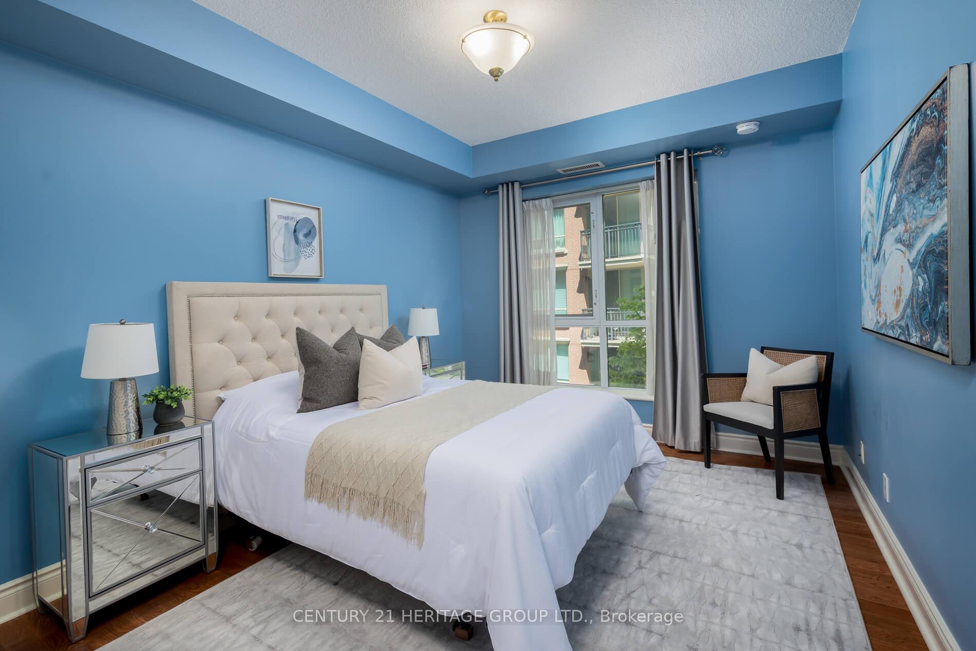 2 Bedrooms Condo at 11 William Carson, Toronto For sale
