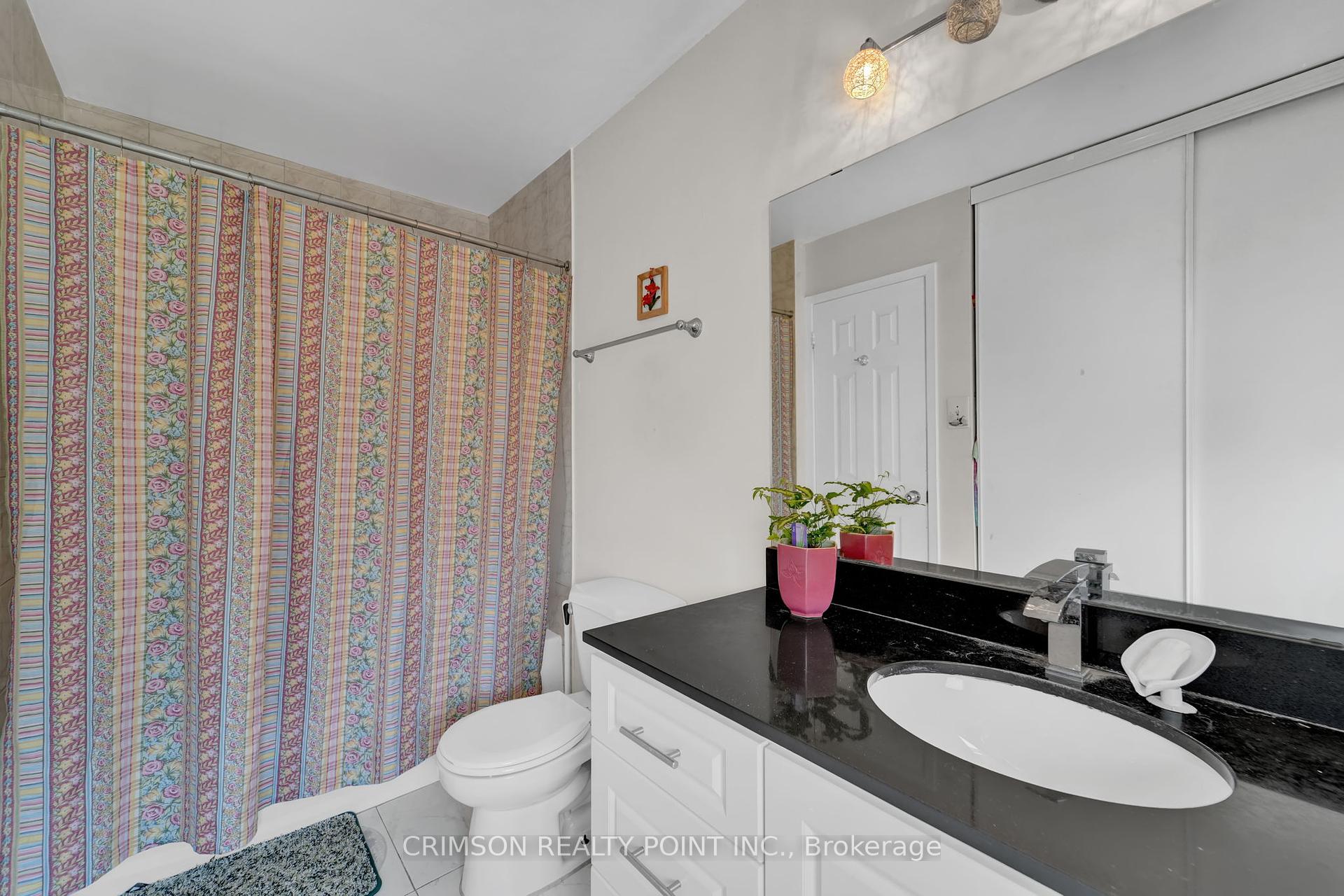 3 Bedrooms Condo at 25 Brimwood, Toronto For sale