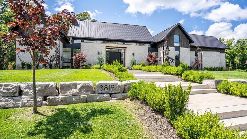3819 Deer Trail, London South, ON N6P 1E6