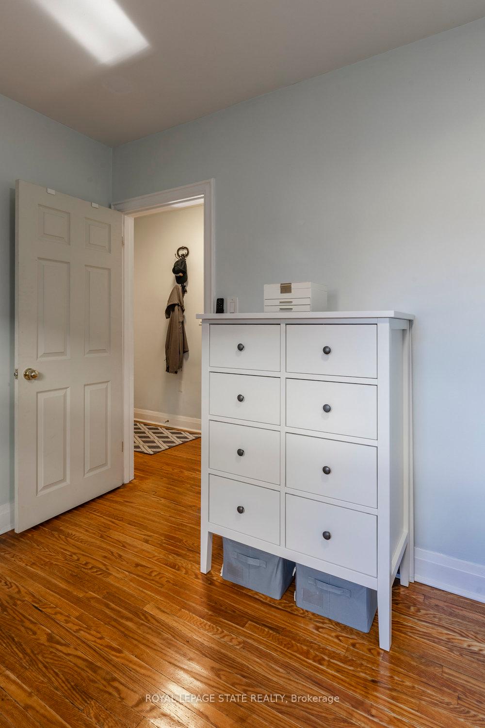 1 Bedroom Co-op at 2 Stroud, Hamilton For sale
