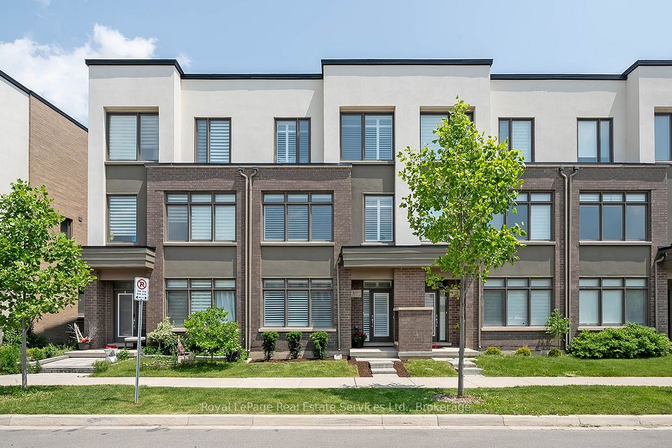 3177 Ernest Appelbe Boulevard, Oakville, ON L6H 7C3