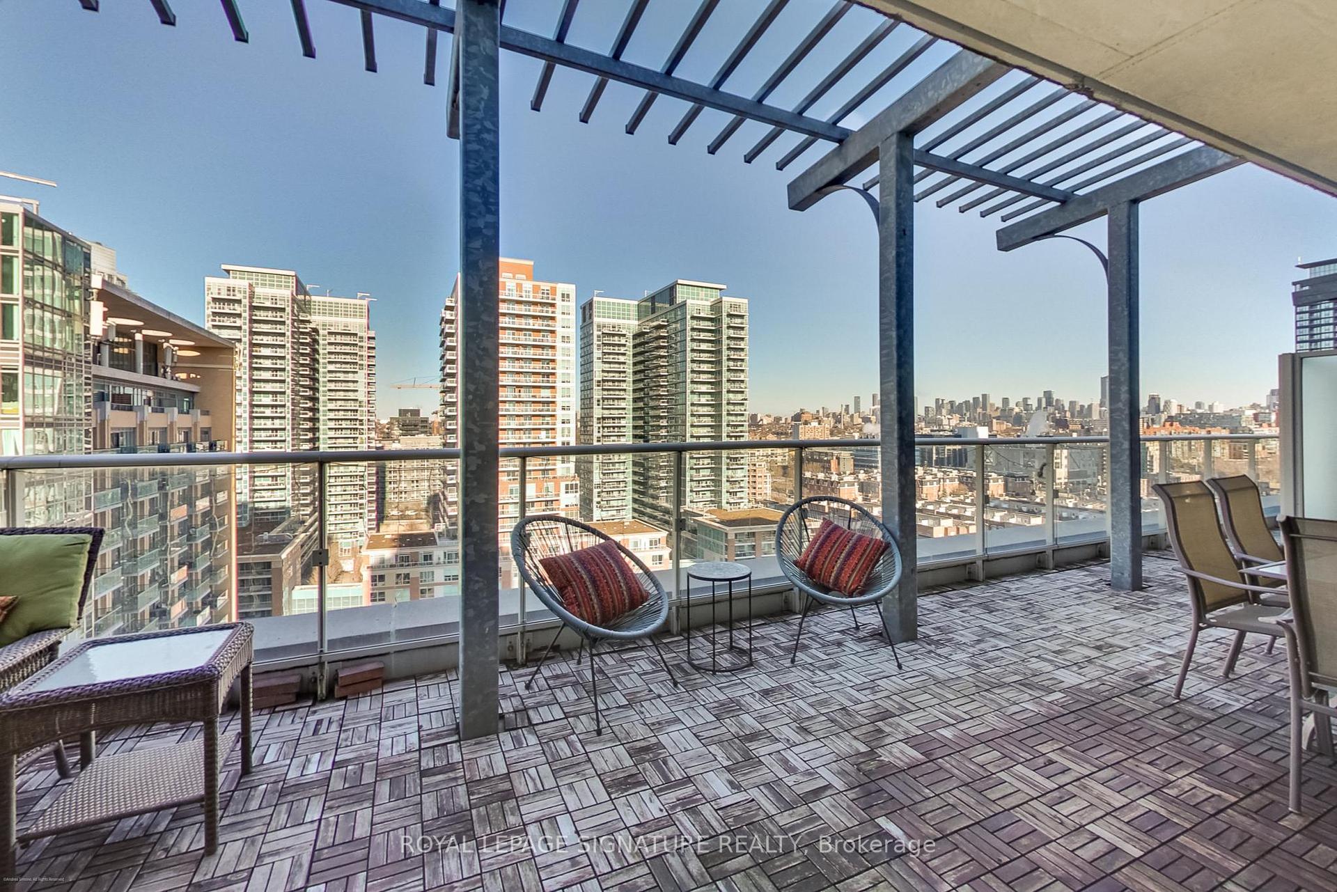 3 Bedrooms Condo at 75 East Liberty, Toronto For sale