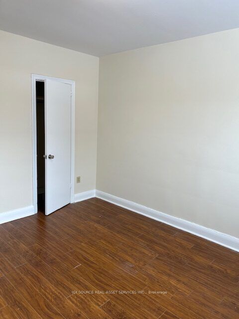 18 Wasdale Crescent, #1