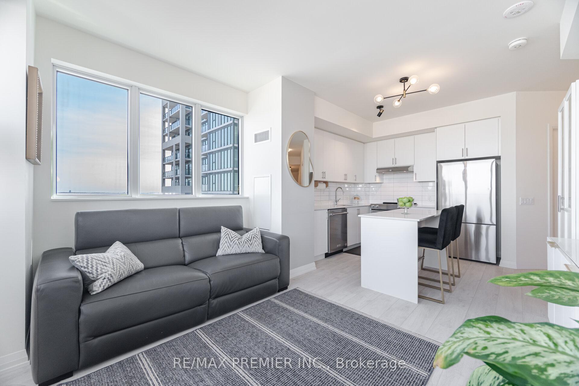 2 Bedrooms Condo at 9000 Jane,  Vaughan For sale