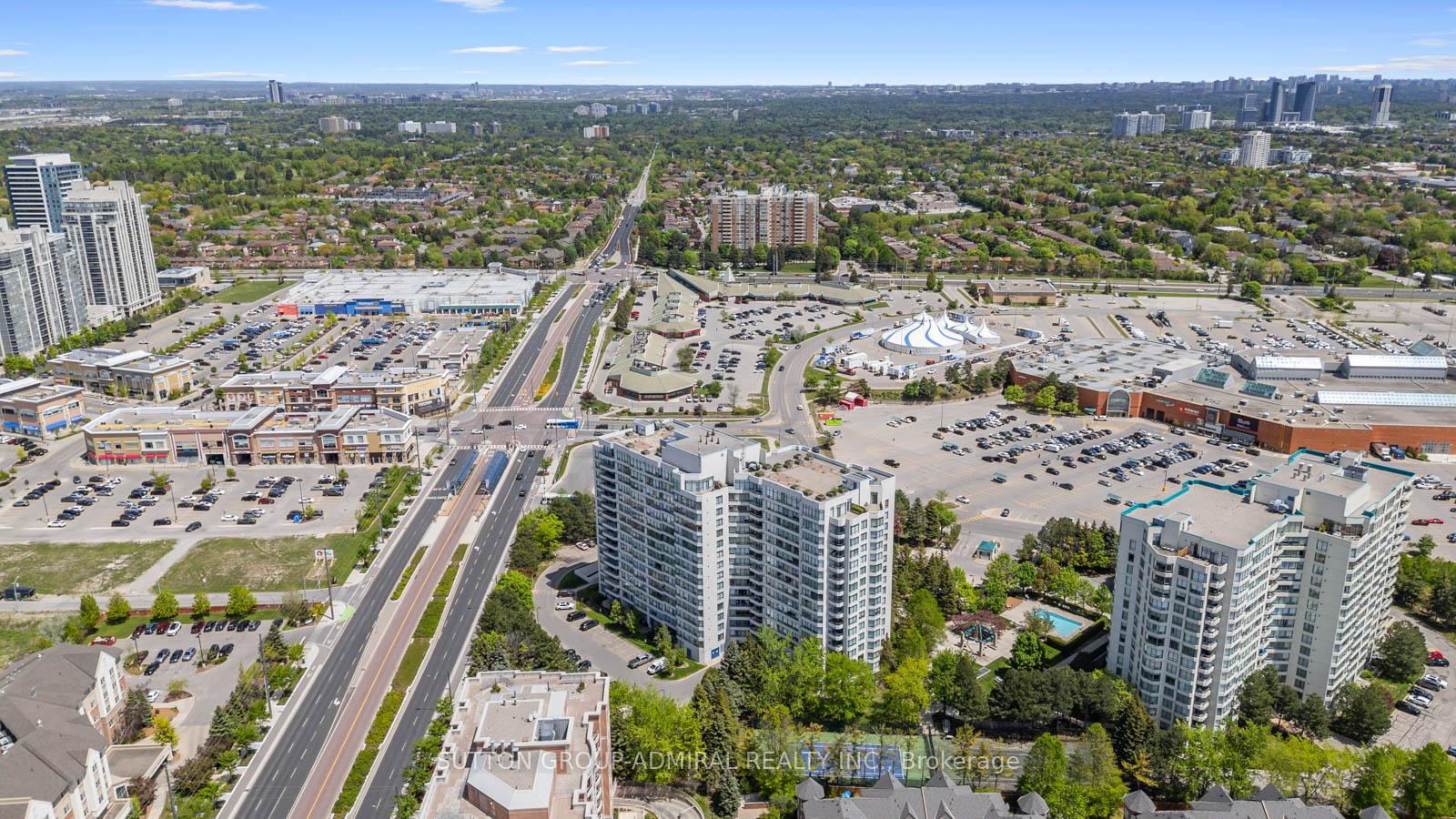 2 Bedrooms Condo at 120 Promenade, Vaughan For sale