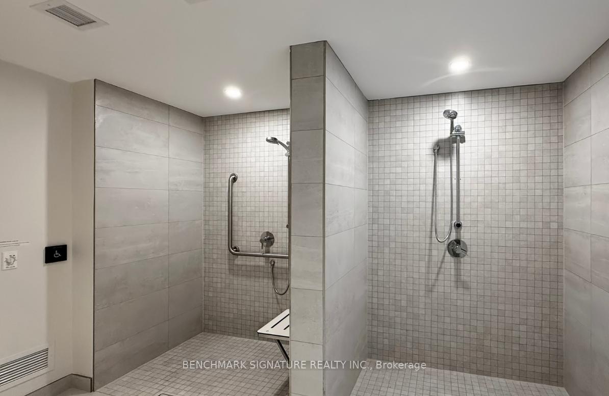 1 Bedroom Condo at 8 Olympic Garden, Toronto For sale