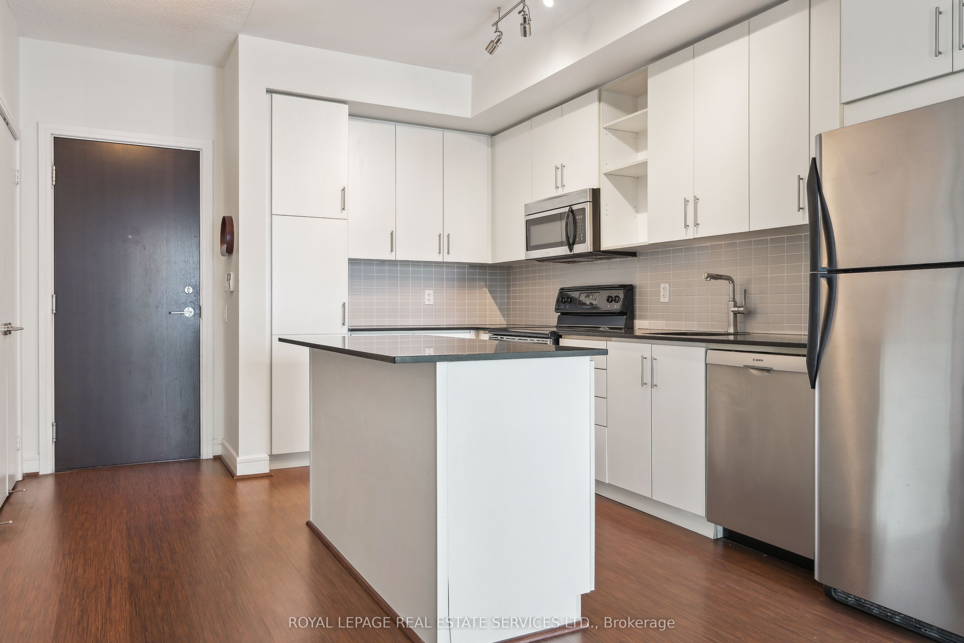 112 George Street, #S1607