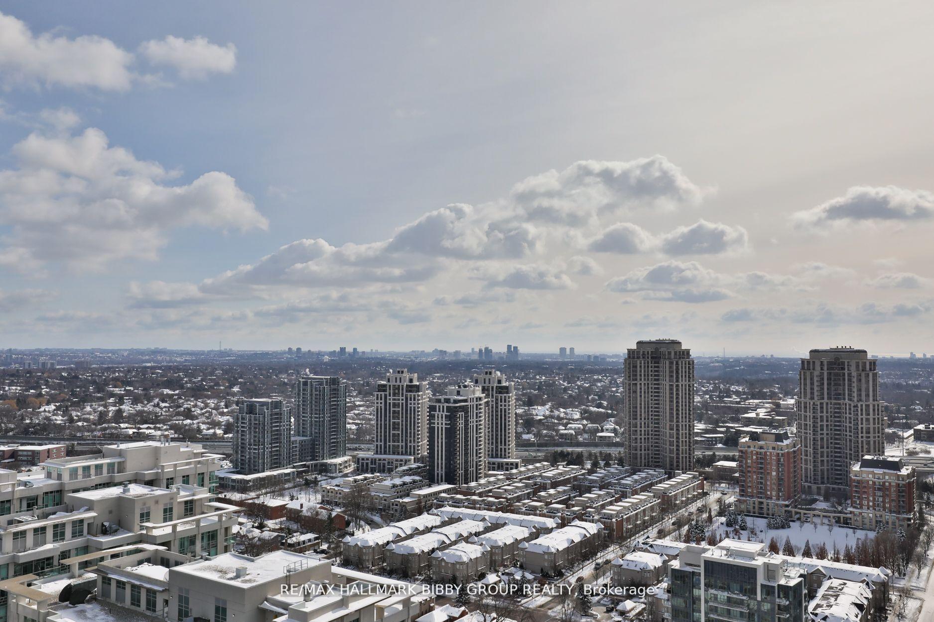 2 Bedrooms Condo at 2 Anndale, Toronto For sale
