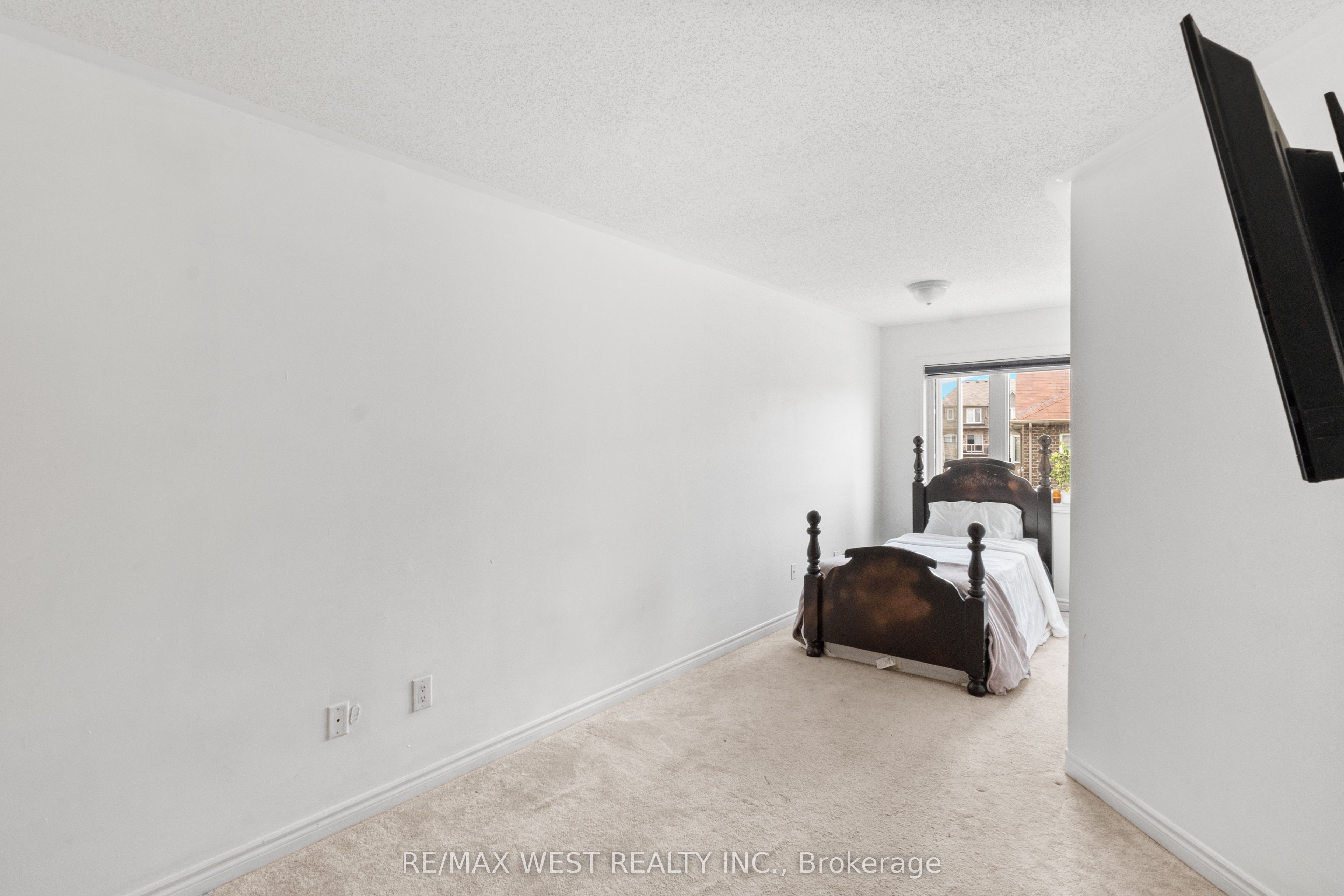 50 Edinburgh Drive, #72
