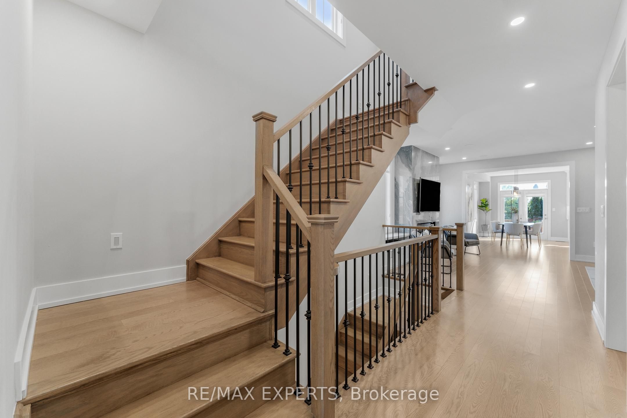 52 Doris Pawley Crescent