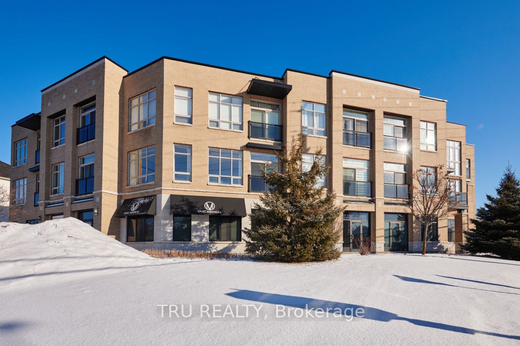 #203 - 500 Claridge Drive, Barrhaven, ON K2J 3G5