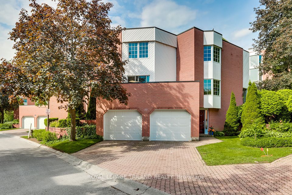 703 Windermere