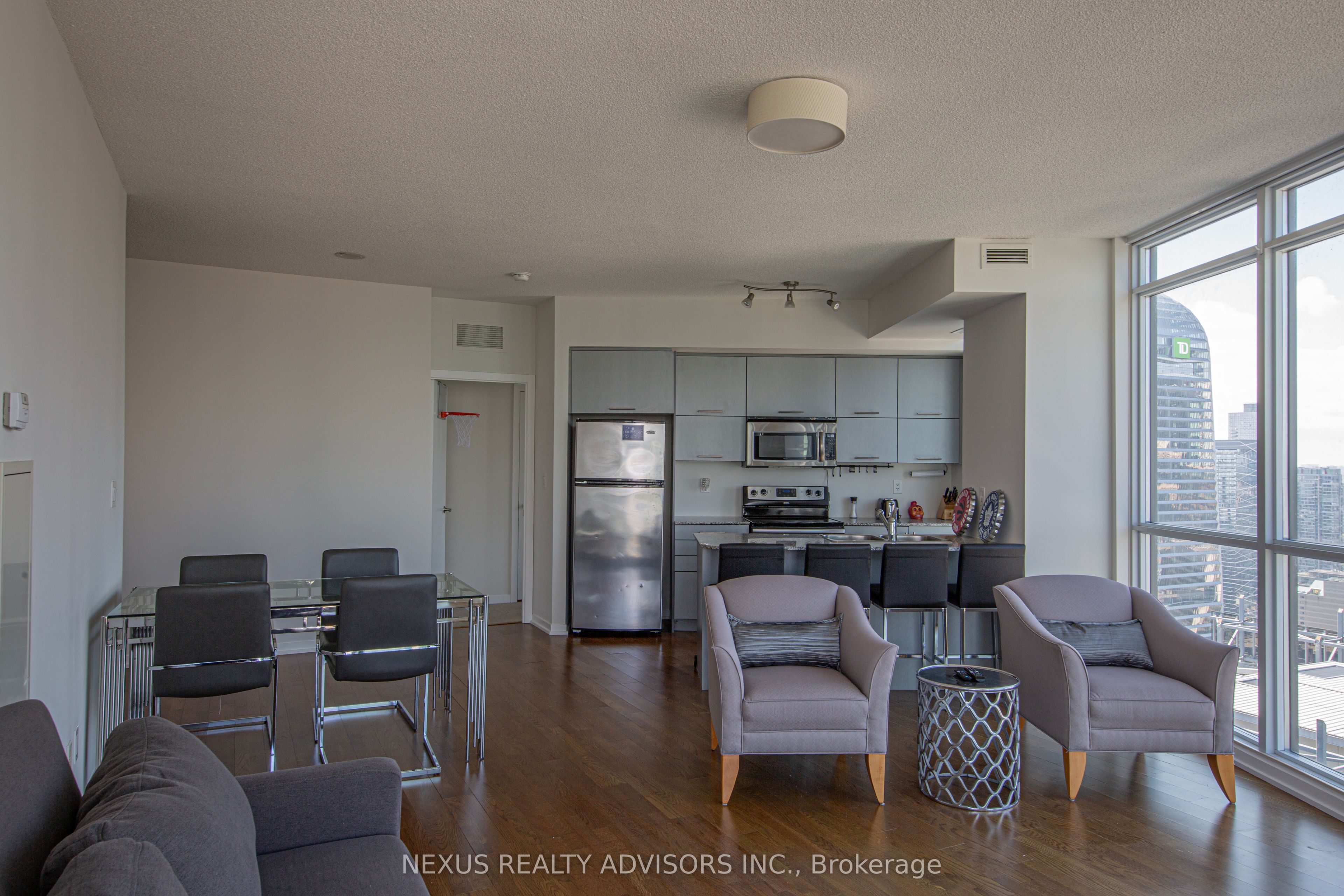 65 Bremner Boulevard, #4708