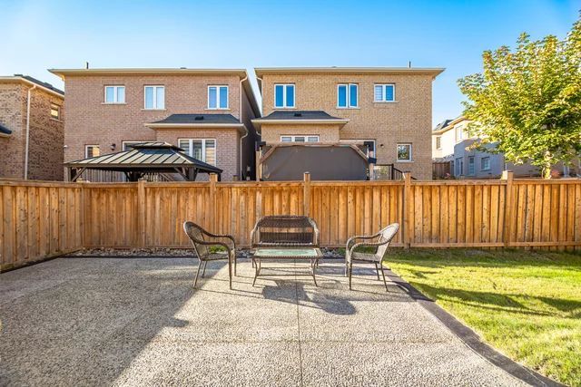 447 George Ryan Avenue