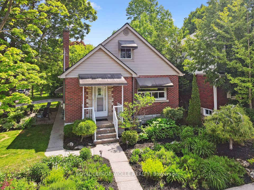 272 Herbert