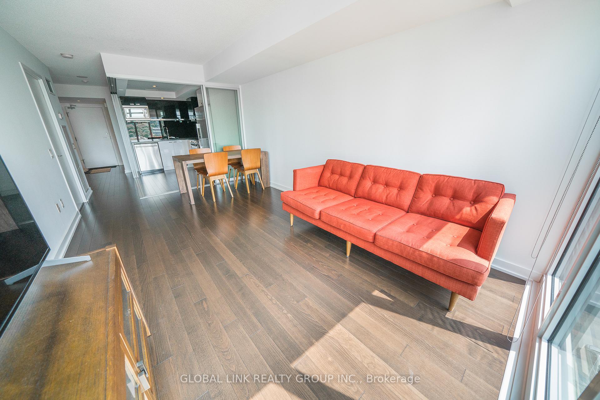 1 Bedroom Condo at 121 Mcmahon, Toronto For sale
