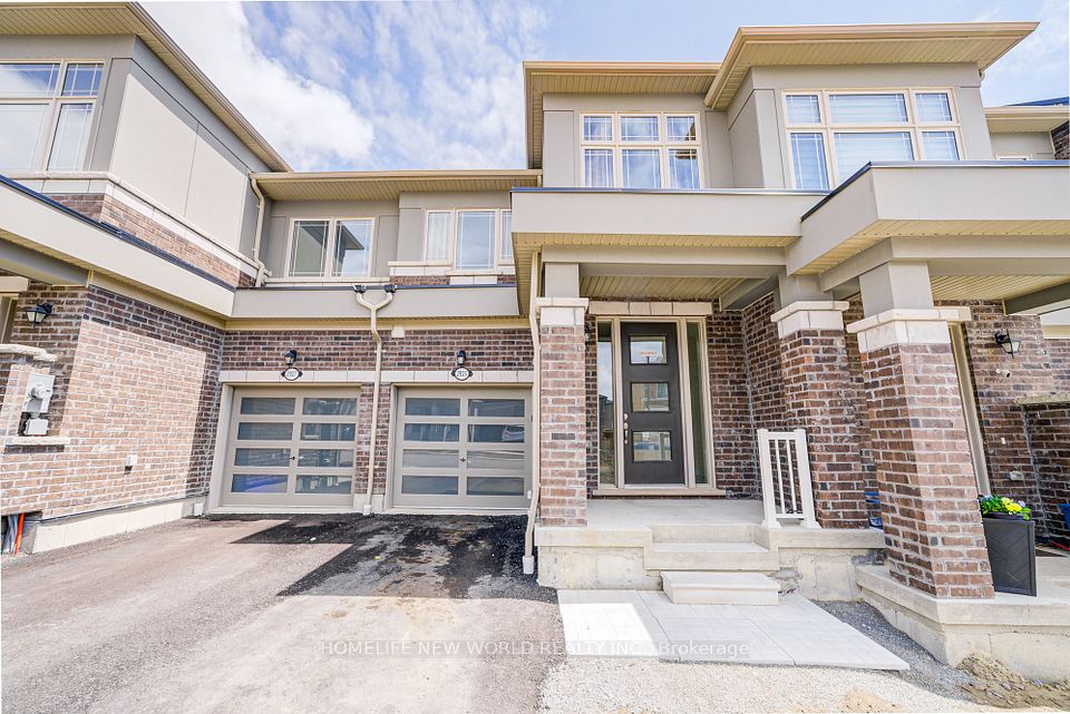 2925 Hawkridge