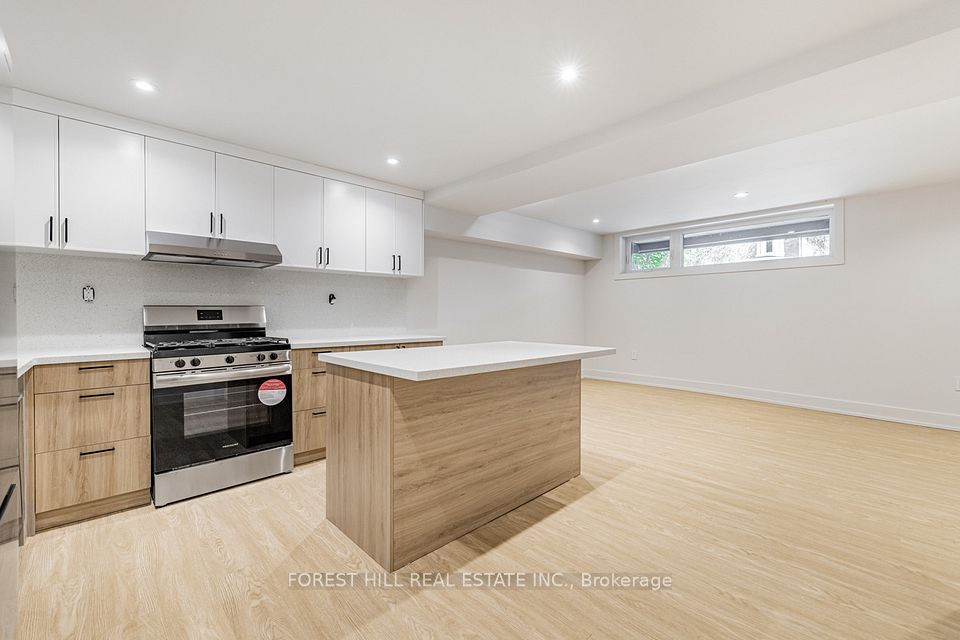 #Lower - 124 Kenwood Avenue, Toronto, ON M6C 2S3
