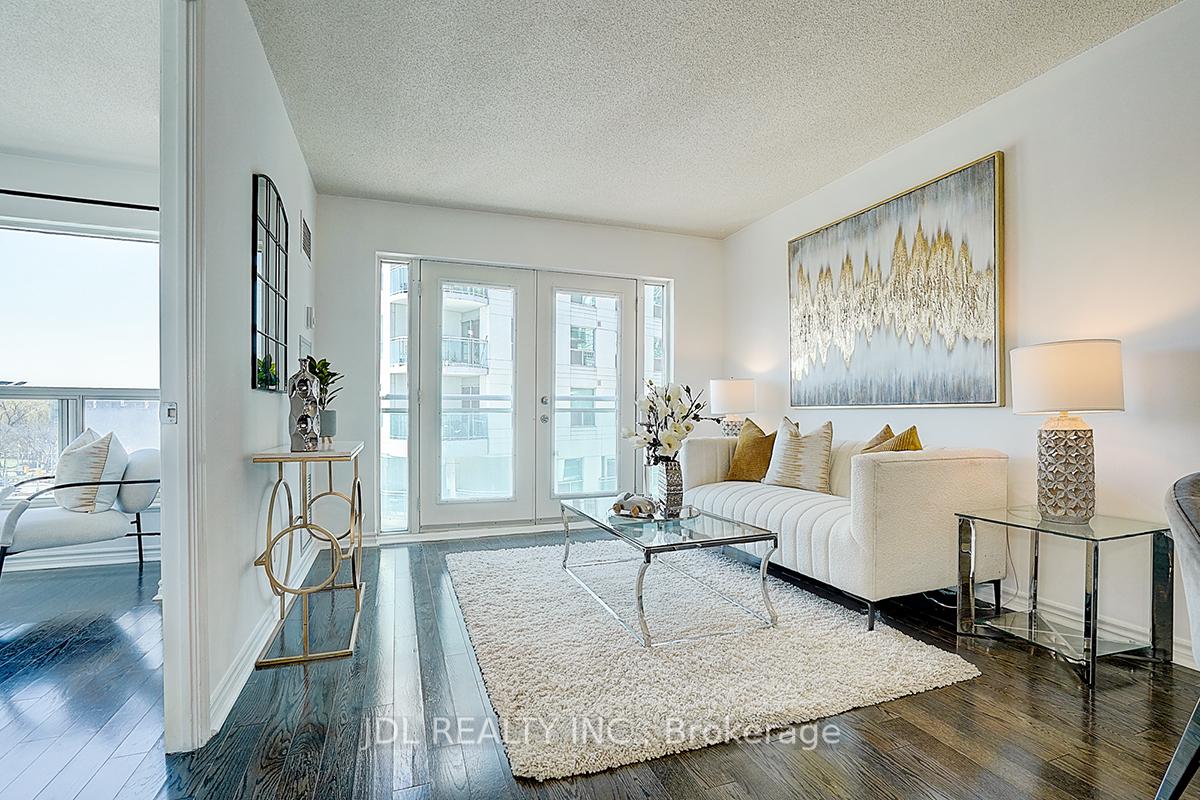 1 Bedroom Condo at 600 Queens, Toronto For sale