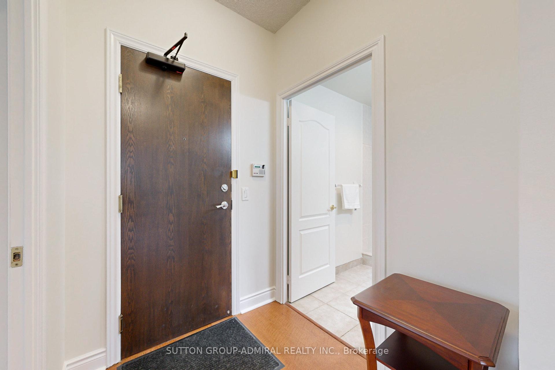 2 Bedrooms Condo at 1101 Leslie, Toronto For sale